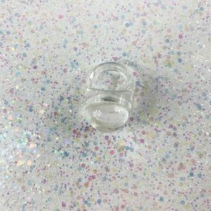 Vintage 90’s Clear Plastic Glitter Opalescent Dome Ring SZ 6